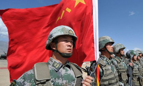 Ukrainos ekspertas: Kinijos kariuomenė Baltarusijoje, prie NATO sienų, turėtų kelti nerimą