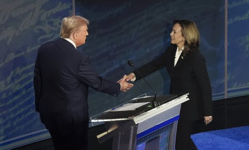 D. Trumpas atmeta galimybę stoti į akistatą su K. Harris antruose debatuose