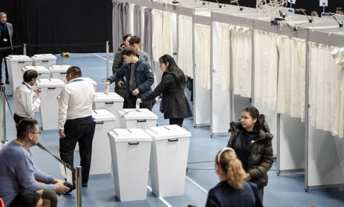 Rinkimus Grenlandijoje laimėjo centro dešiniųjų opozicija