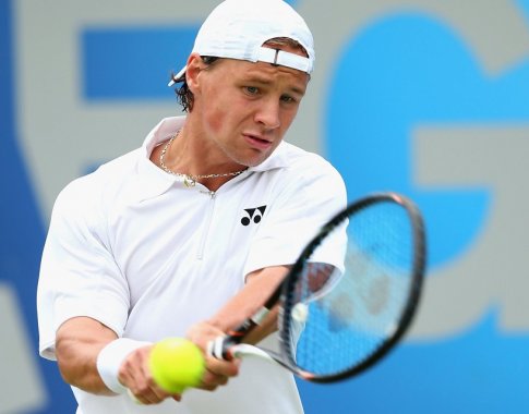 Tenisininkas R. Berankis Katare nugalėjo 22-ąją pasaulio raketę