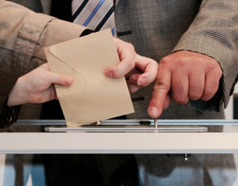 Užsienyje gyvenantiems lietuviams rūpi rinkimai: likus mėnesiui balsuoti žada jau 30 tūkst.