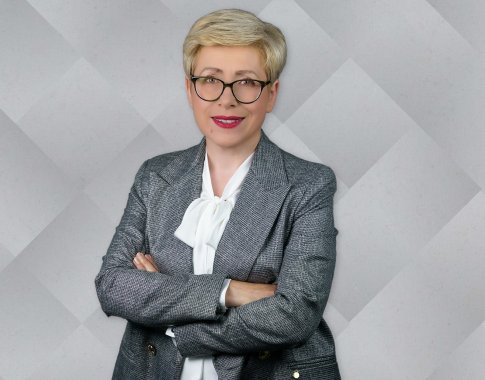 N. Kobzevienė: medikų darbo užmokestis – įstaigų vadovai turėtų pakeisti darbo apmokėjimo tvarkas