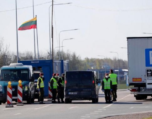 Politinės rietenos netrukdo: prekių srautas iš Baltarusijos į Lietuvą ne tik nesulėtėjo, bet ir tapo rekordiniu