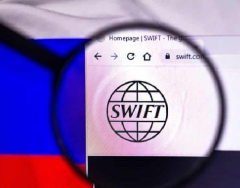 Vakarai susitarė dėl SWIFT sistemos ir Rusijos