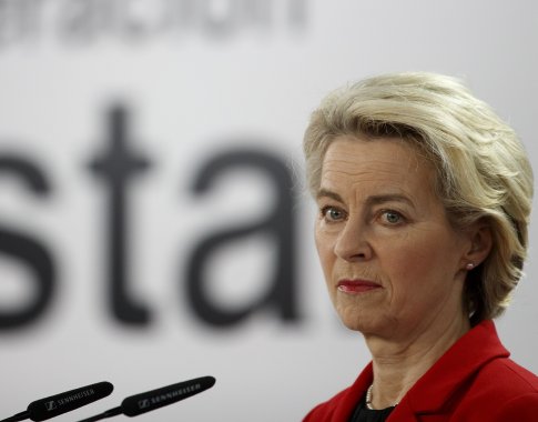 U. von der Leyen: lopysime sankcijų Rusijai spragas