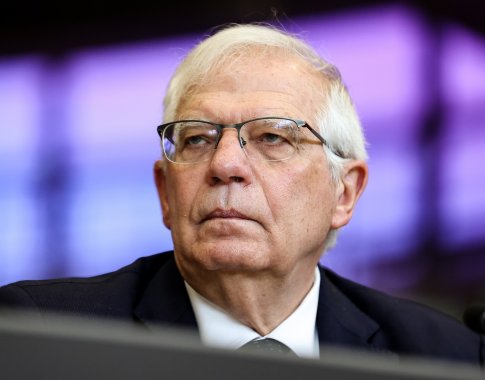 J. Borrellis: ES nėra vieningos pozicijos dėl rusiškų energetikos išteklių embargo