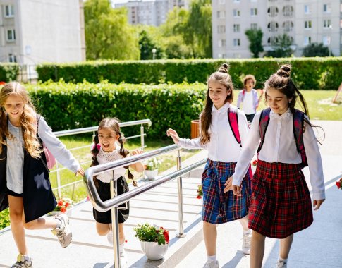 Ruošiamės naujiems mokslo metams: ką įsigyti būtina ir kaip neišleisti per daug?