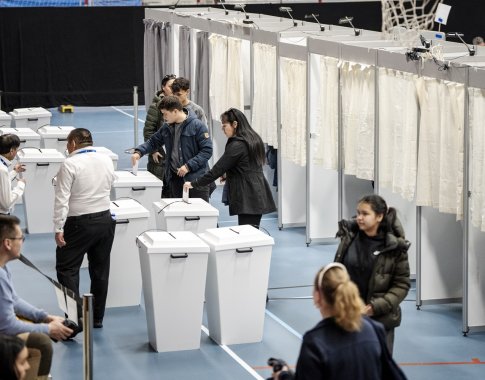 Rinkimus Grenlandijoje laimėjo centro dešiniųjų opozicija