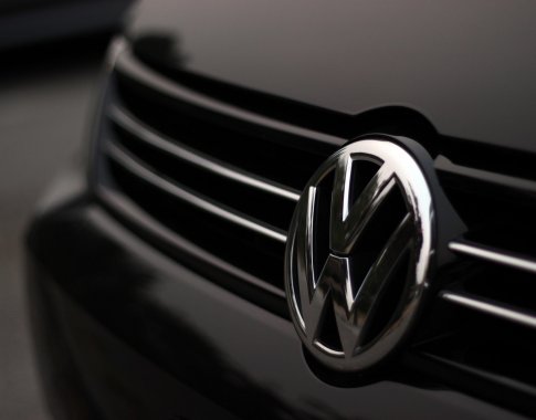 Mažiau automobilių parduodanti „Volkswagen“ ėmėsi dešrelių verslo