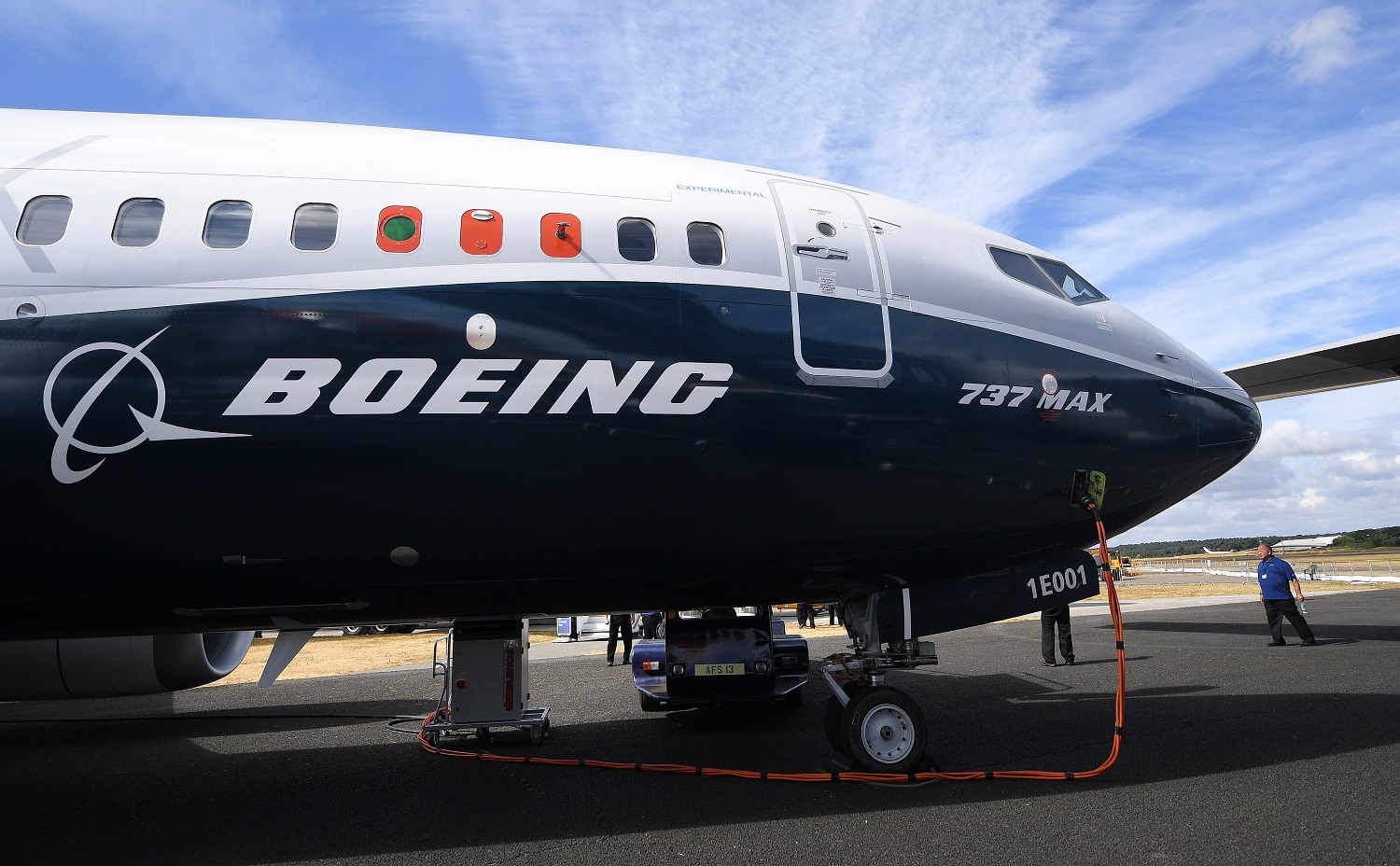 „Boeing“ stabdo liūdnai pagarsėjusių „737 Max“ modelio lėktuvų gamybą