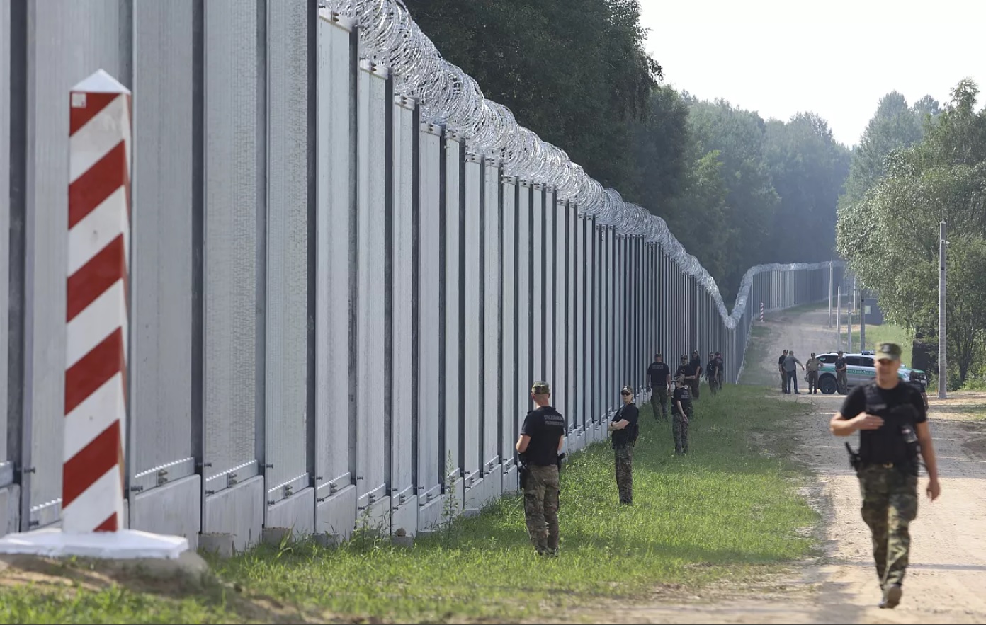 Lietuva, Lenkija ir Latvija svarsto uždaryti sieną su Baltarusija