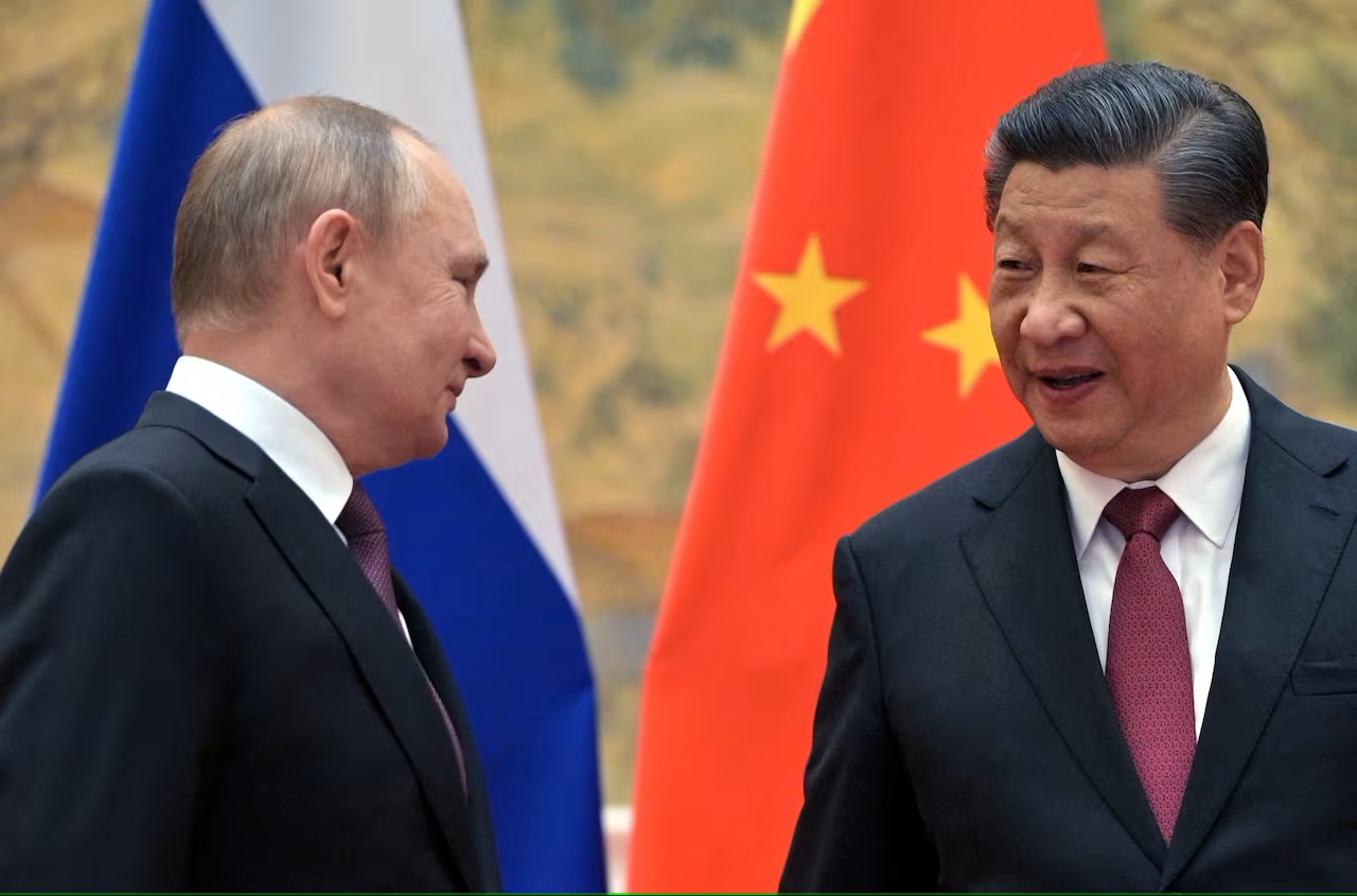 Karo Ukrainoje rėmėjai? Pernai prekyba tarp Kinijos ir Rusijos augo rekordiškai