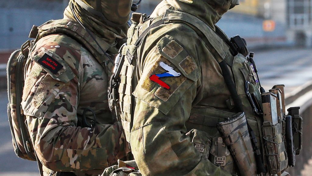 Britų žvalgyba: rusų kariuomenė intensyvina puolimą visoje fronto linijoje
