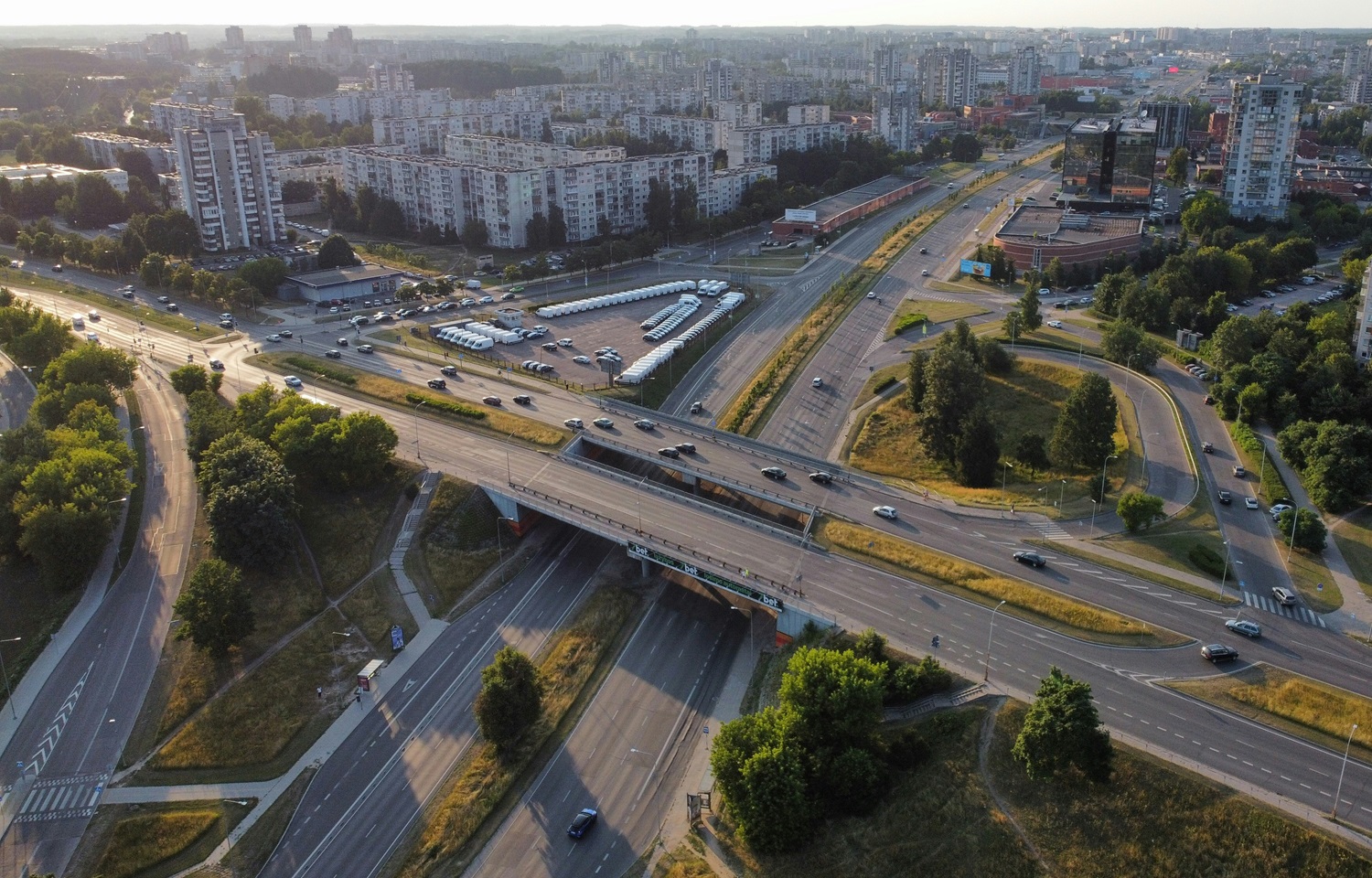 Lietuvos bankas: po dviejų metų įšalo Lietuvos ekonomika grįžta į augimo kelią